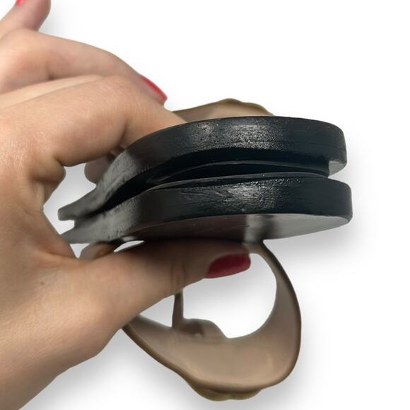 Gucci GG Marmont Thong Flat Leather Sandals Black Cognac Brown 36.5 Women’s - Picture 7 of 14